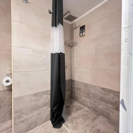 Apartment Modern & Cozy 51sqm In Thisseio Athens