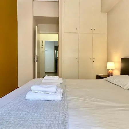 Modern & Cozy 51sqm In Thisseio 아테네