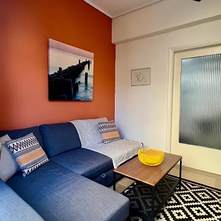 Modern & Cozy 51sqm In Thisseio 아파트